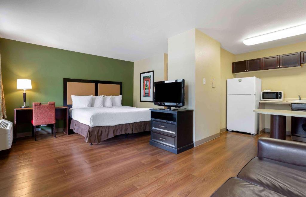 Postel nebo postele na pokoji v ubytování Extended Stay America Suites - Phoenix - Chandler - E Chandler Blvd