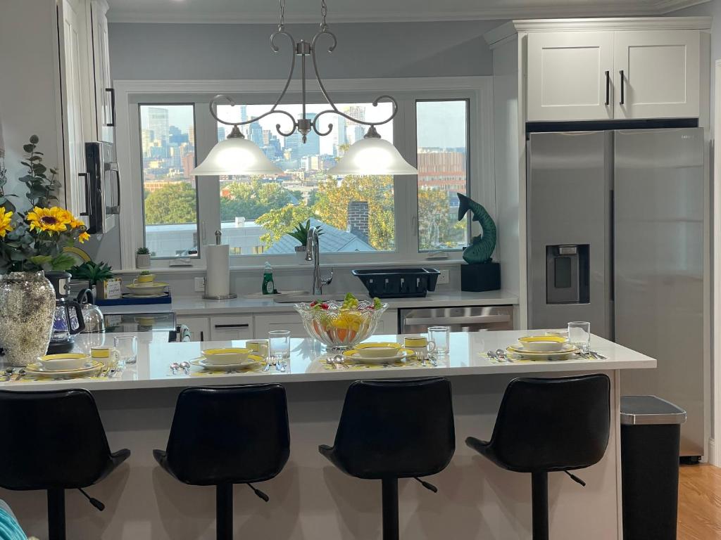 Amazing Boston Downtown City View Rooms photo