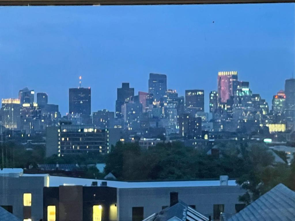Amazing Boston Downtown City View Rooms photo