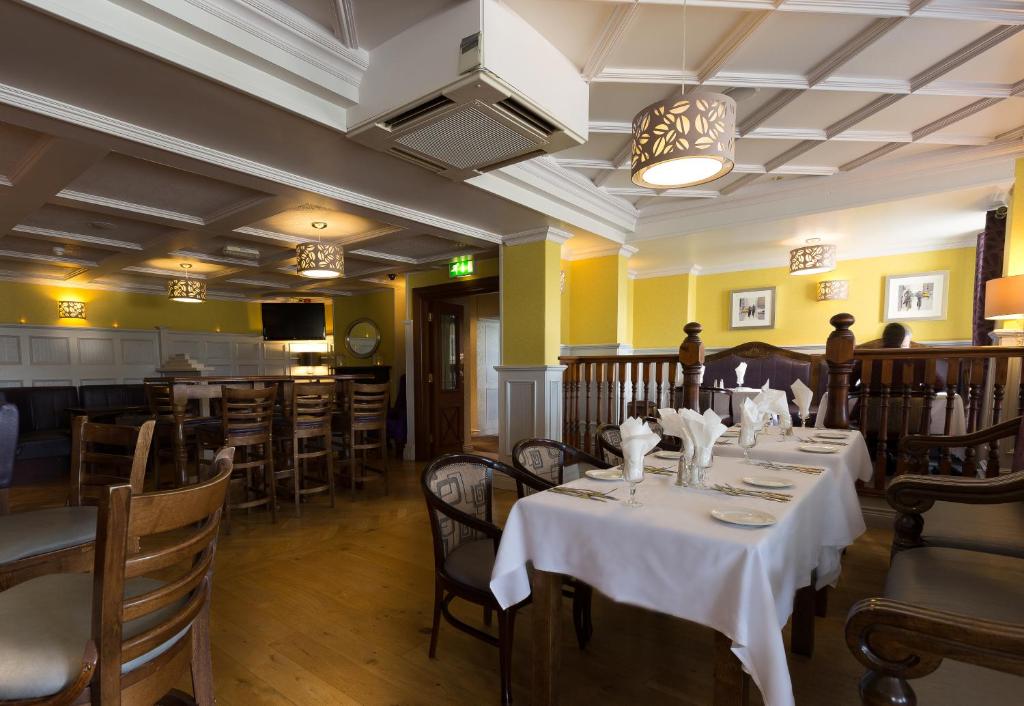 Restaurace v ubytování Ballyliffin Hotel