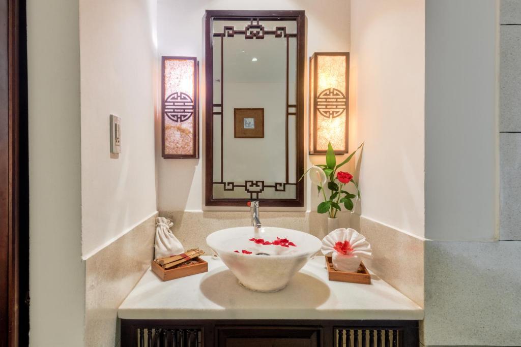 Phòng Superior Gia Đình Thông Nhau Qua Cửa Nối