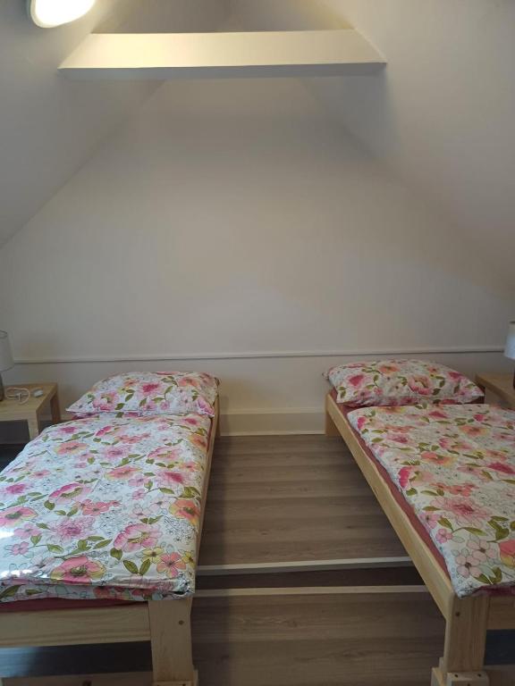 Postel nebo postele na pokoji v ubytování Apartmán Silvie