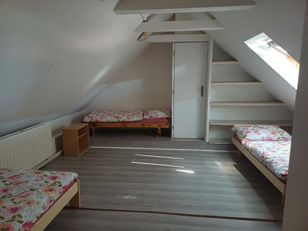 Postel nebo postele na pokoji v ubytování Apartmán Silvie