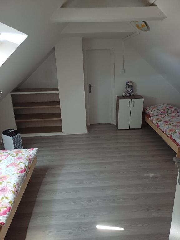 Postel nebo postele na pokoji v ubytování Apartmán Silvie