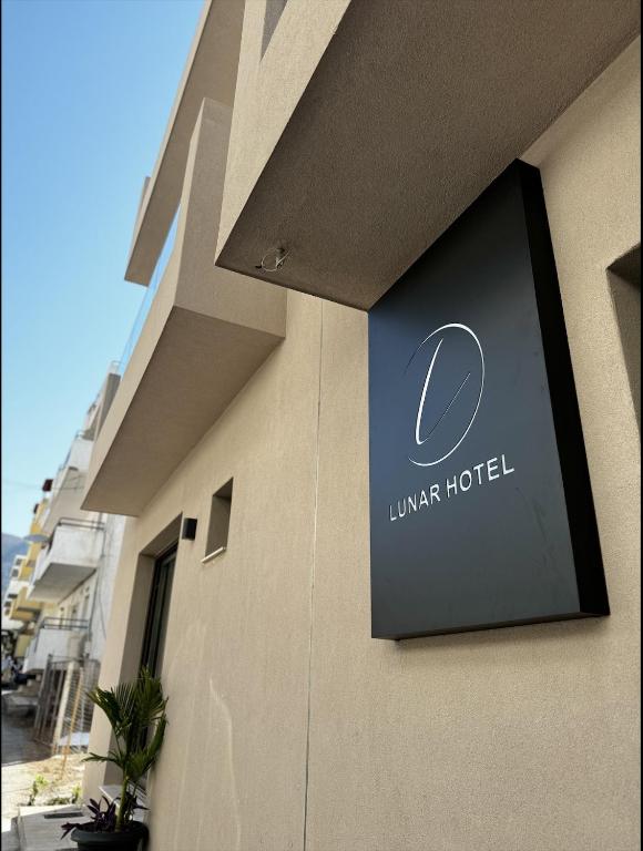Certifikát, hodnocení, plakát nebo jiný dokument vystavený v ubytování Lunar Hotel Modern Boutique