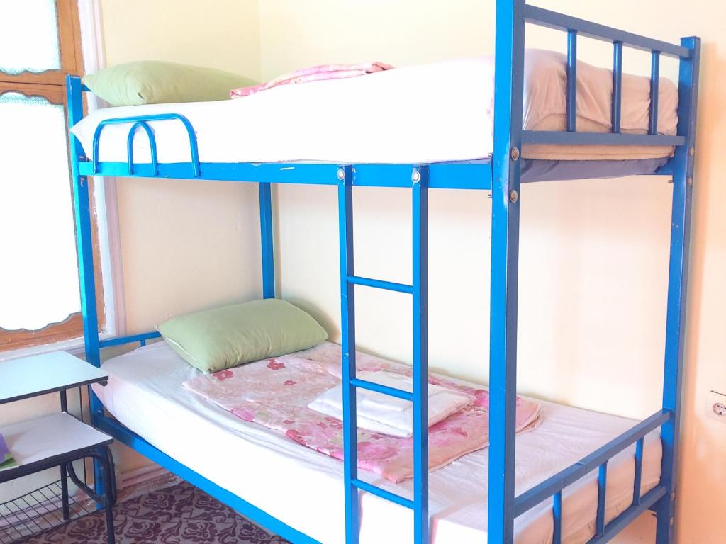 Postel nebo postele na pokoji v ubytování Canal Hostel