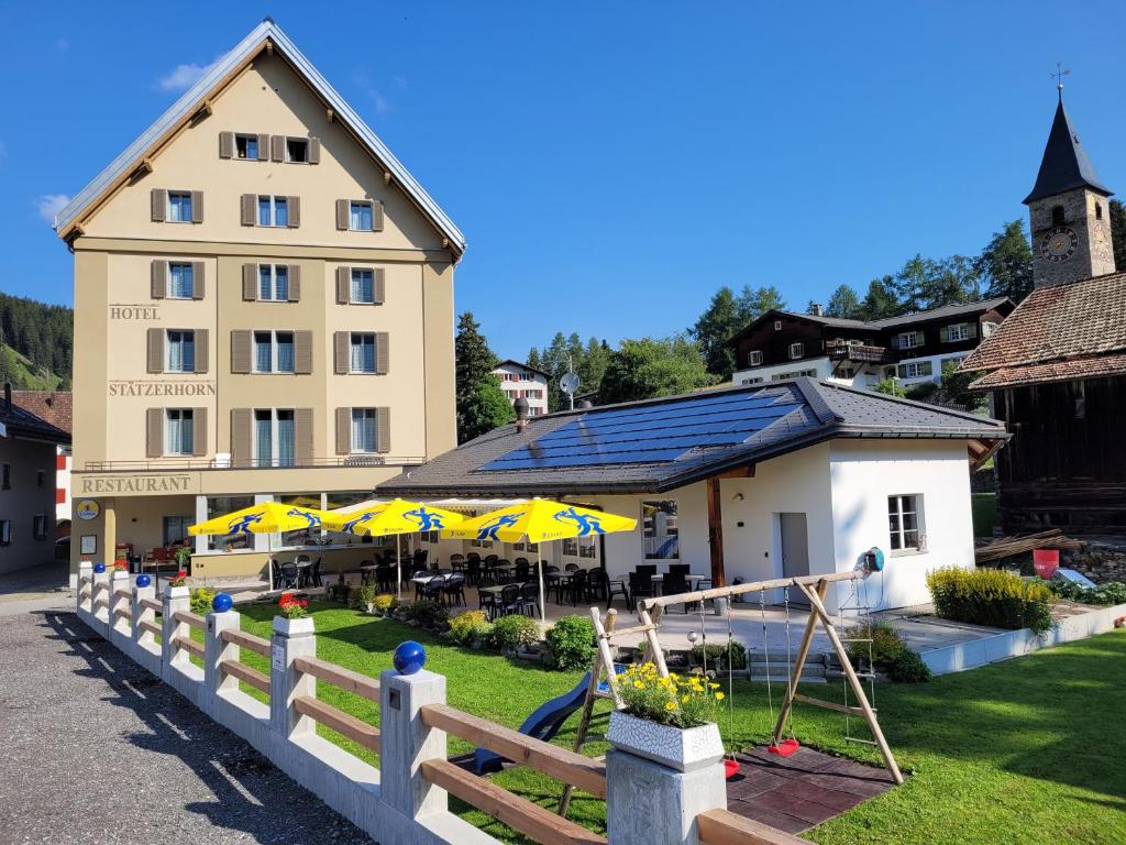 Budova, kde se hotel nachází