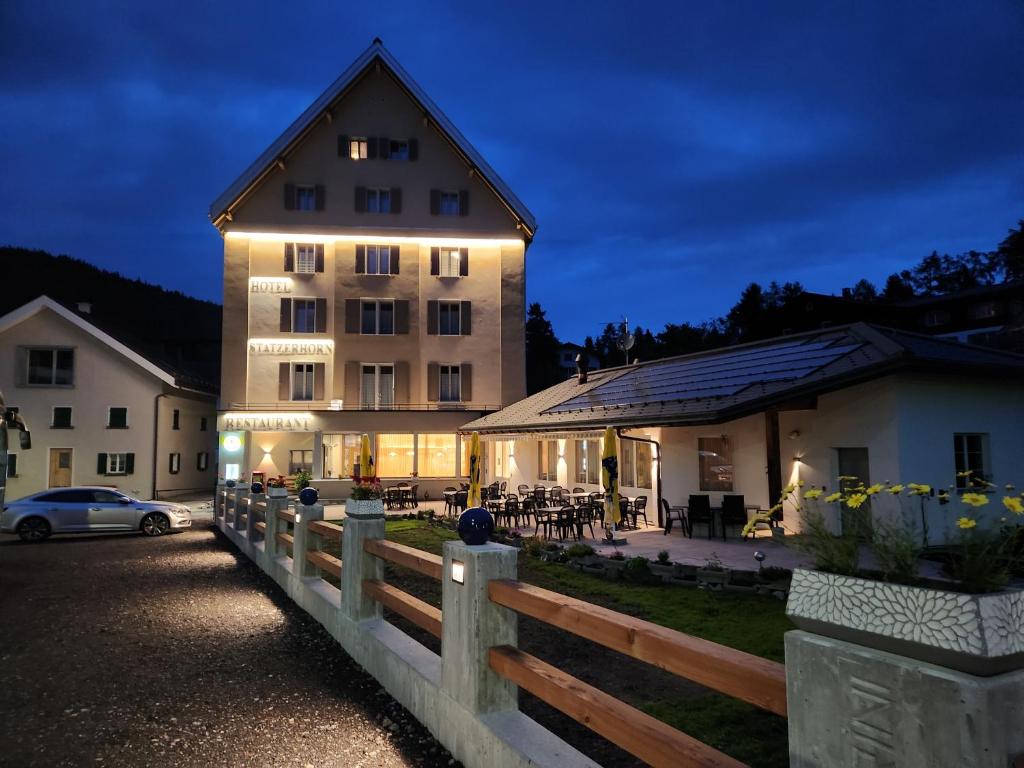 Budova, kde se hotel nachází