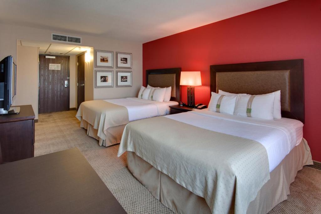 Holiday Inn & Suites Bakersfield, an IHG Hotel - Chambre Queen Standard Avec Deux Lits Queen