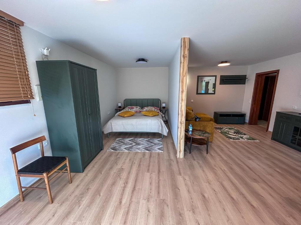 ZAGÓRZANKA Pensjonat Rehabilitacyjno-Rekreacyjny SiS Dziadkowiec - Spółka Jawna - 15