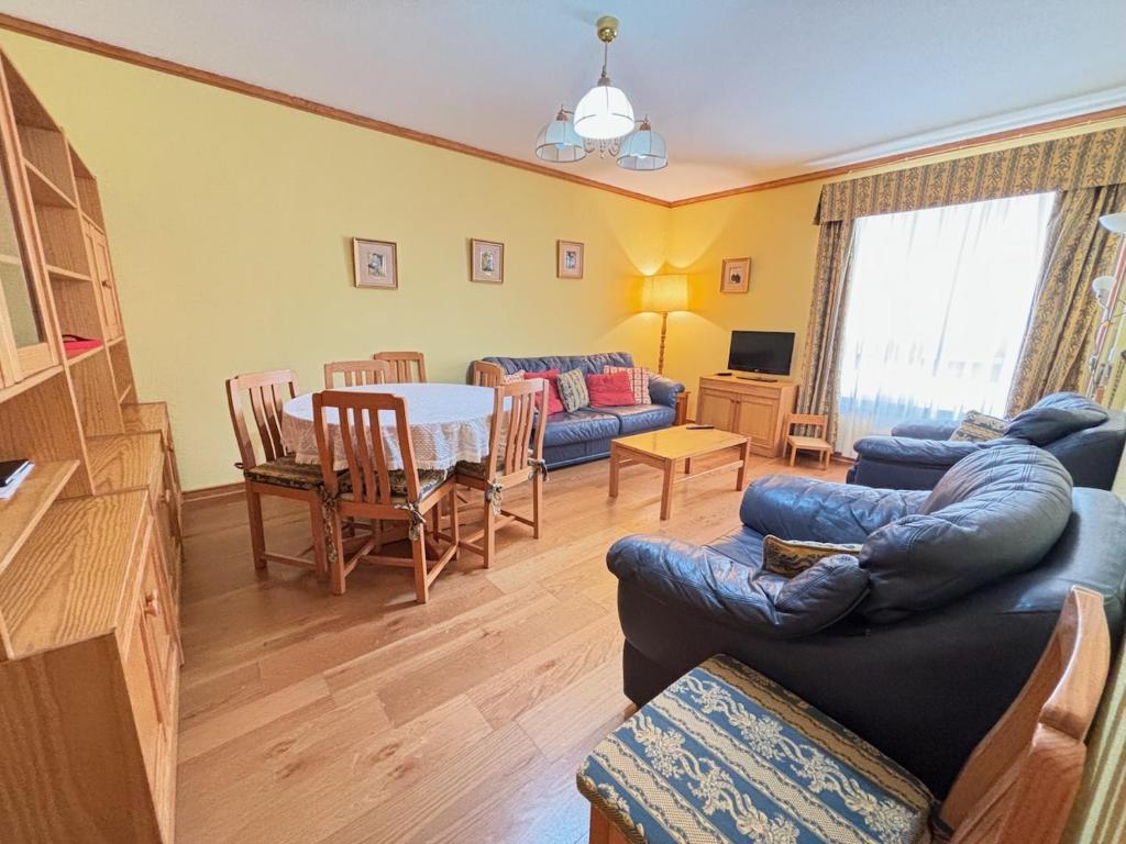 Two bedroom apartment near beach and Casino - Housity