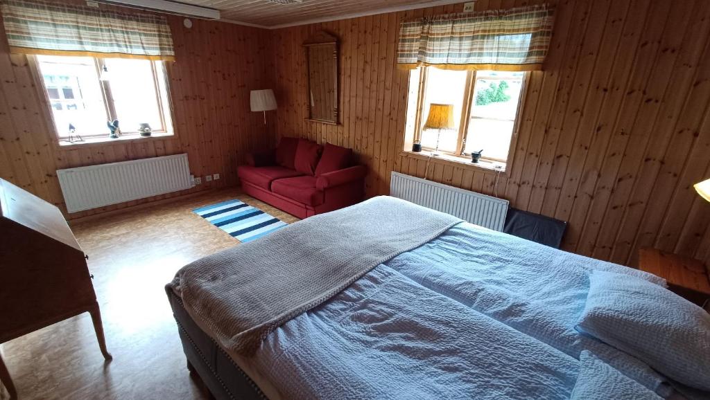 Postel nebo postele na pokoji v ubytování Långvinds Bruk - Vandrarhem
