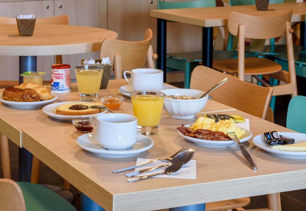 B&B HOTEL Toulouse Cité de l'Espace Gonord - Resim 14