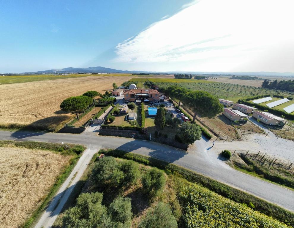 an aerial view of a house in the middle of a field at Agriturismo Stella Marina in Piombino