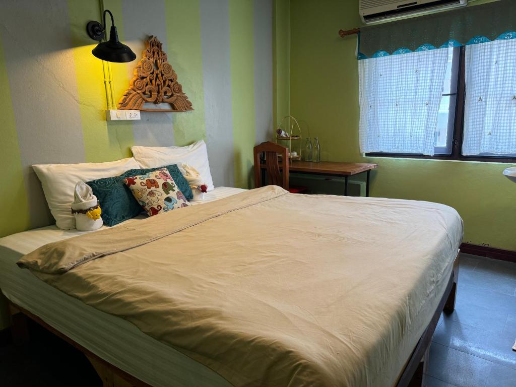 Retro At Phra Sing Guest House - 15