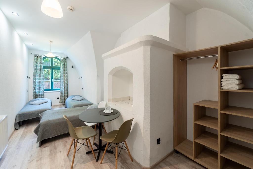 Twierdza Toruń - Fort IV - Habitación Triple De Lujo