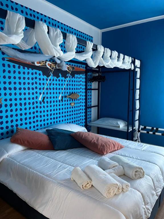 Posteľ alebo postele v izbe v ubytovaní Hotel Adriatica sul Mare