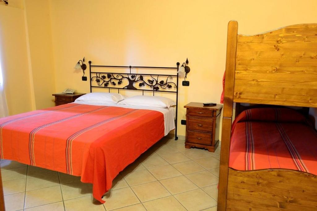 Agriturismo Bortolino - Family Room (2 Adults + 2 Children)