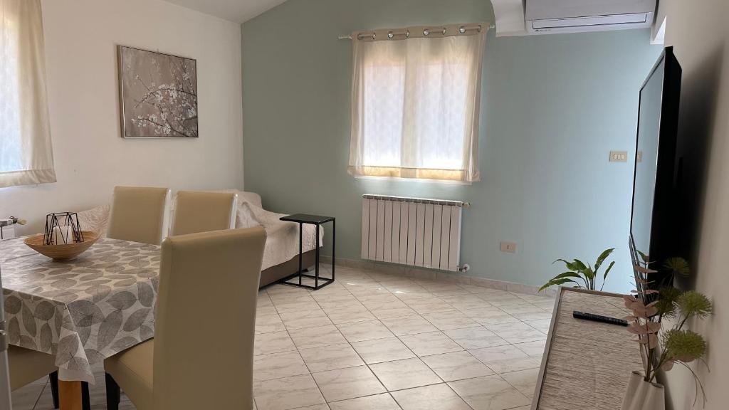 TV a/nebo společenská místnost v ubytování Apartments Aleksandra 1132