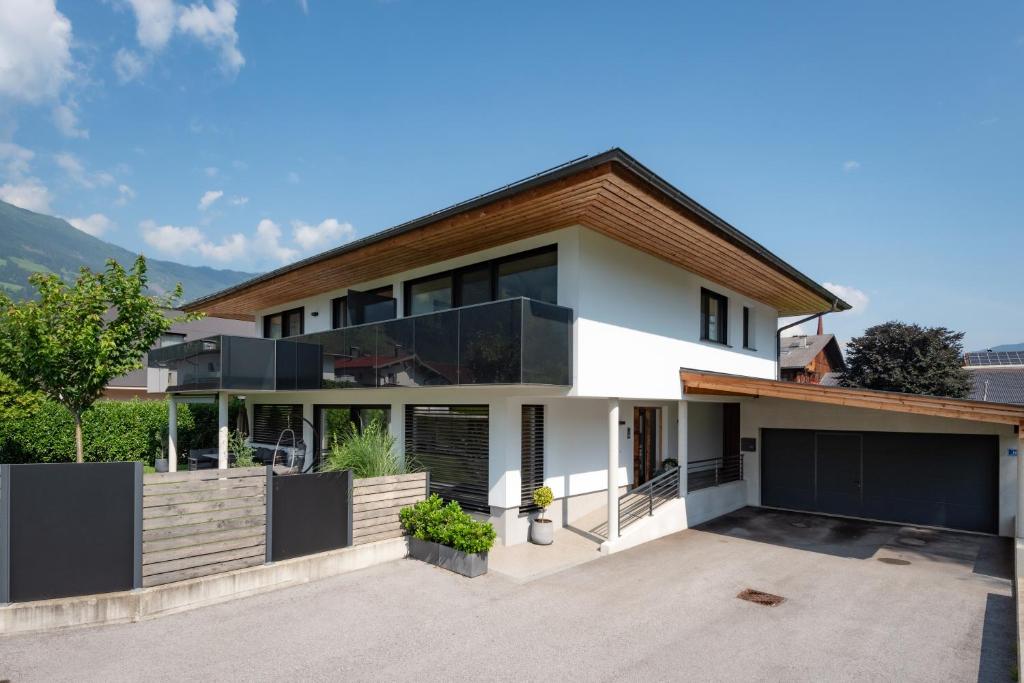 Výhľad na hory alebo výhľad na hory priamo z apartmánu