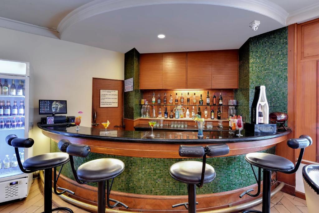 Lounge nebo bar v ubytování Quality Inn Regency, Nashik