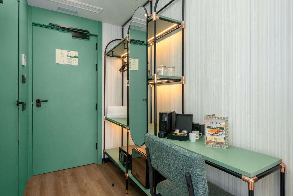 Akeah Hotel Gran Vía - Resim 44