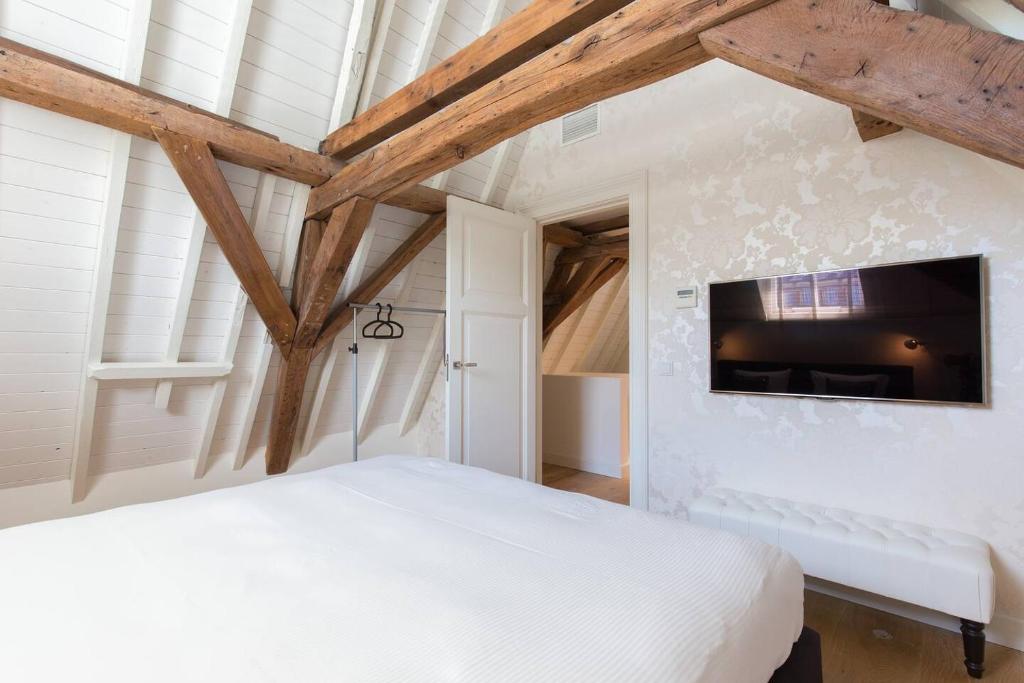 Een TV en/of entertainmentcenter bij City Hotel Rembrandt
