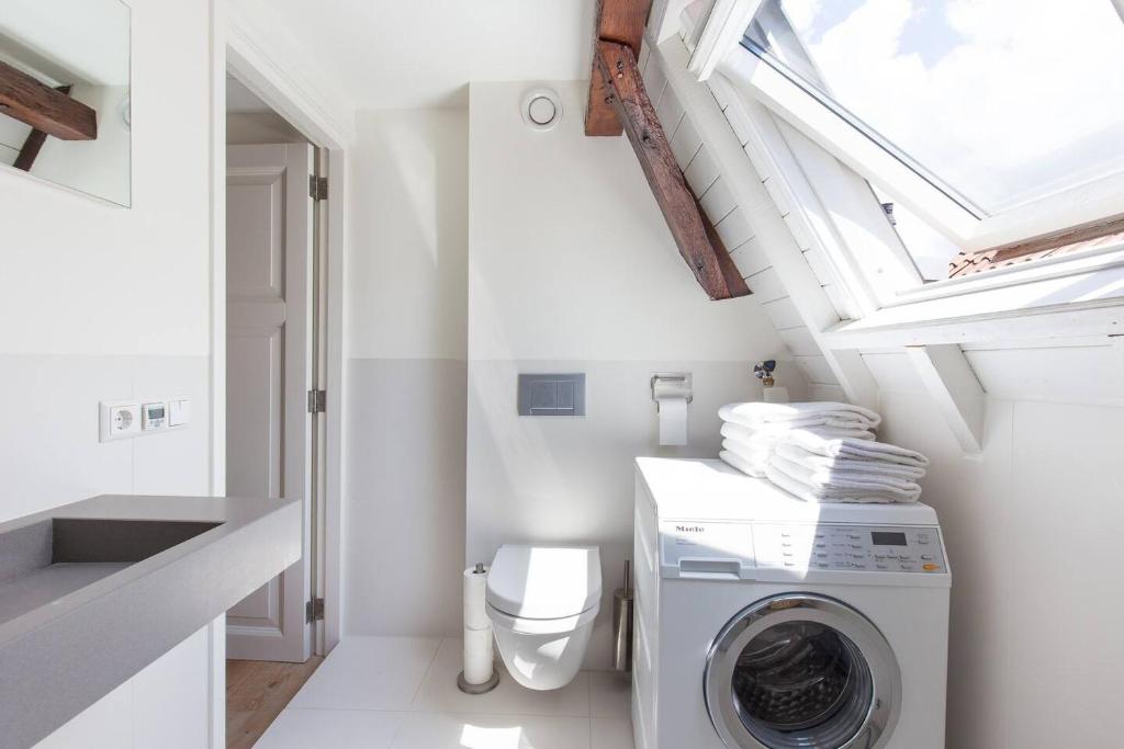 Een badkamer bij City Hotel Rembrandt