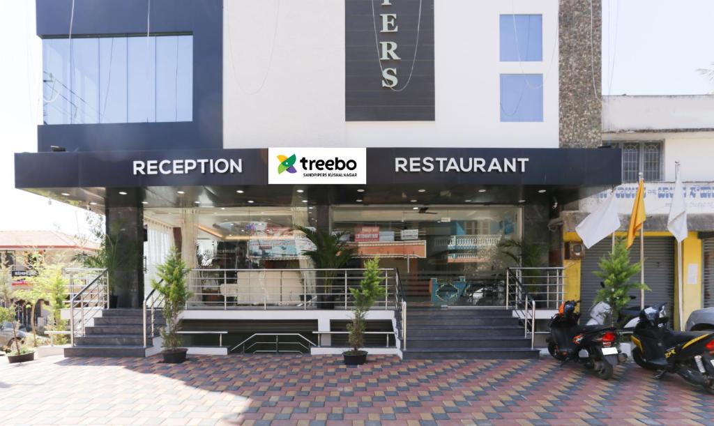 Restaurace v ubytování Treebo Sandpipers Kushalnagar