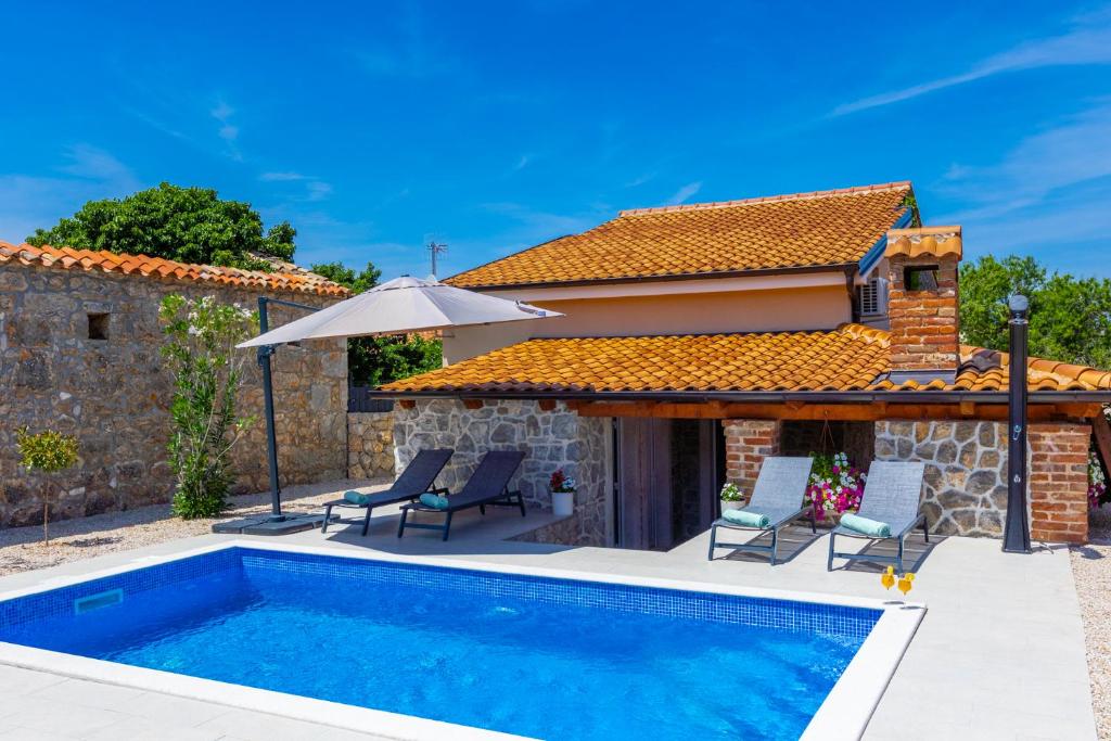 Πισίνα στο ή κοντά στο Villa Depicolo