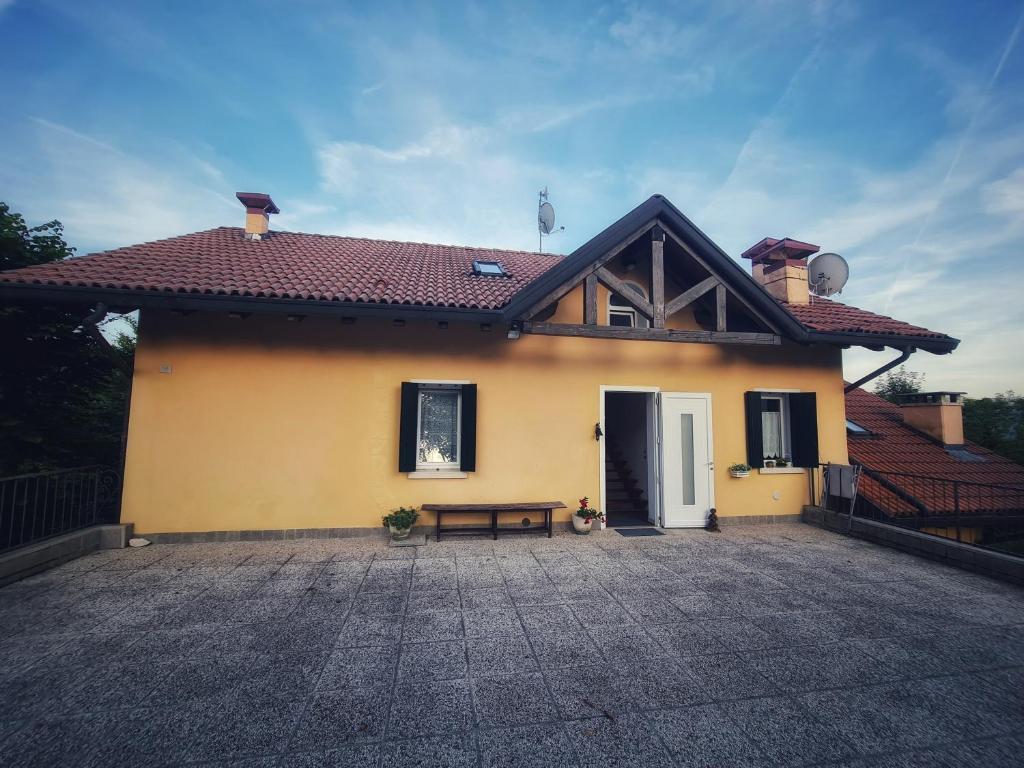 Budova, kde se apartmán nachází