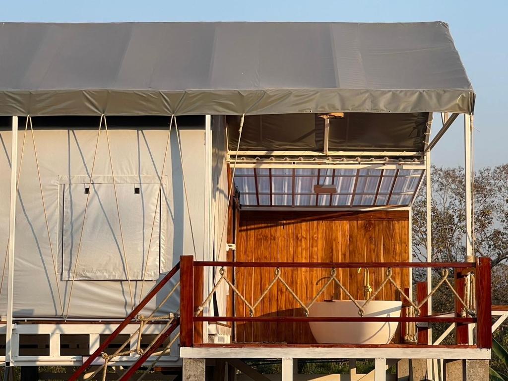 บ้านพอเพียงเชียงดาว BanPorPiangChiangDao - Habitación Doble Con Vistas A La Montaña