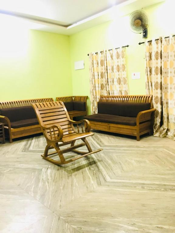 Posezení v ubytování Zicilys Garden homestay with pool