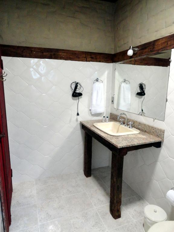  Hospedaria Rio do Vento