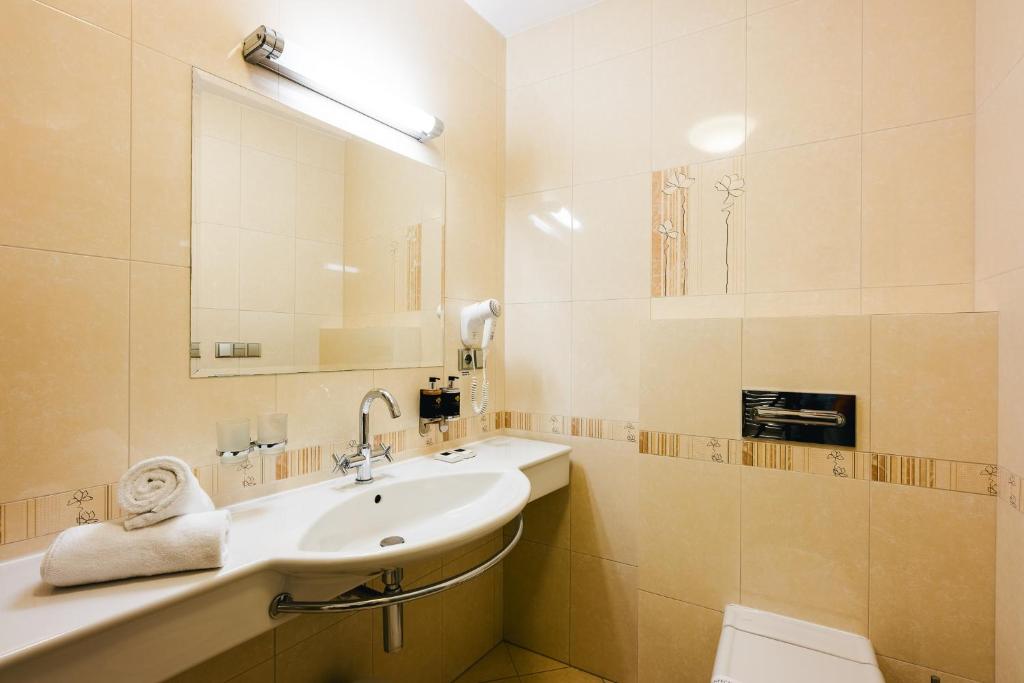 Hotel Krcínuv Dum - Resim 31