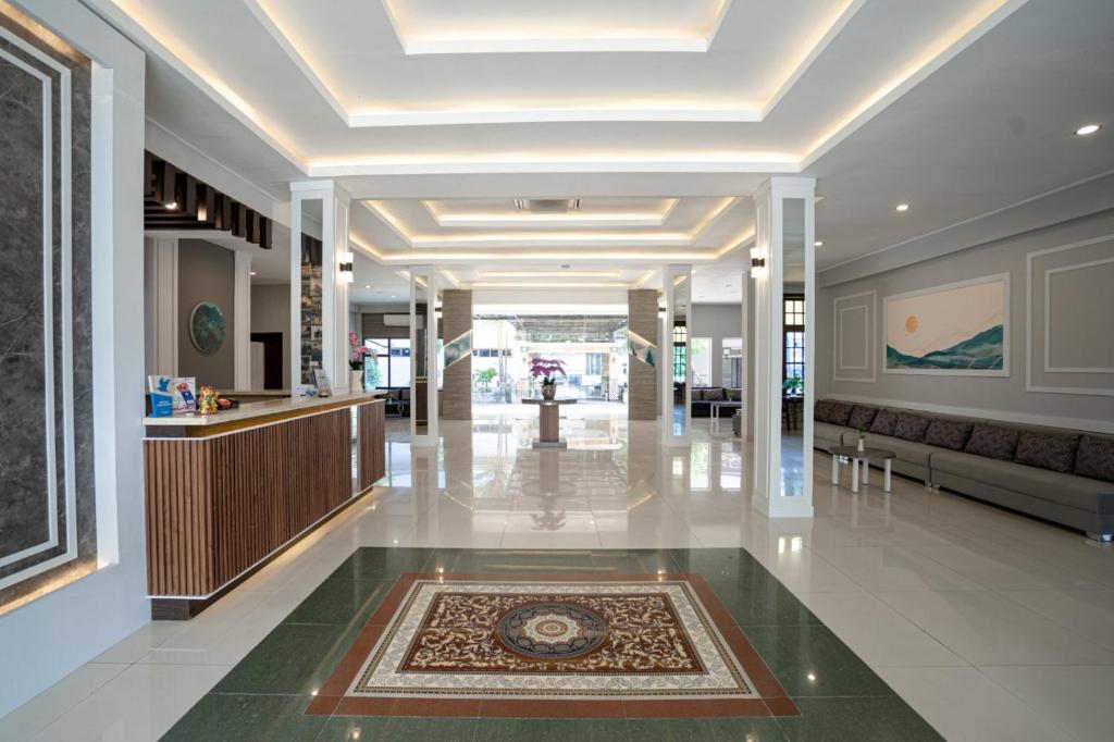 Vstupní hala nebo recepce v ubytování Front One HK Resort Simpang Lima