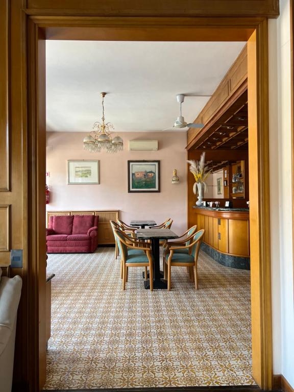 Posezení v ubytování Grifone Hotel