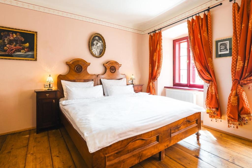 Hotel Krcínuv Dum - Resim 39