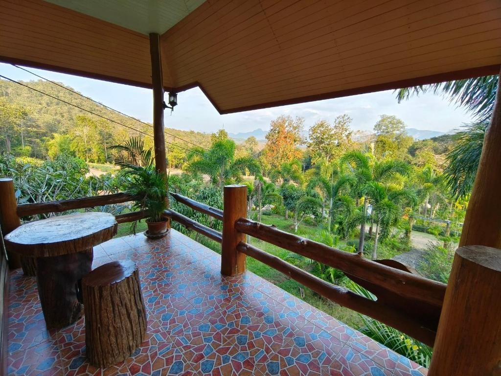 บ้านพอเพียงเชียงดาว BanPorPiangChiangDao - Habitación Deluxe Con Cama Grande