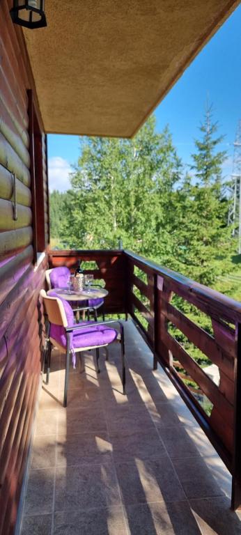 Balkón nebo terasa v ubytování Green Pine House
