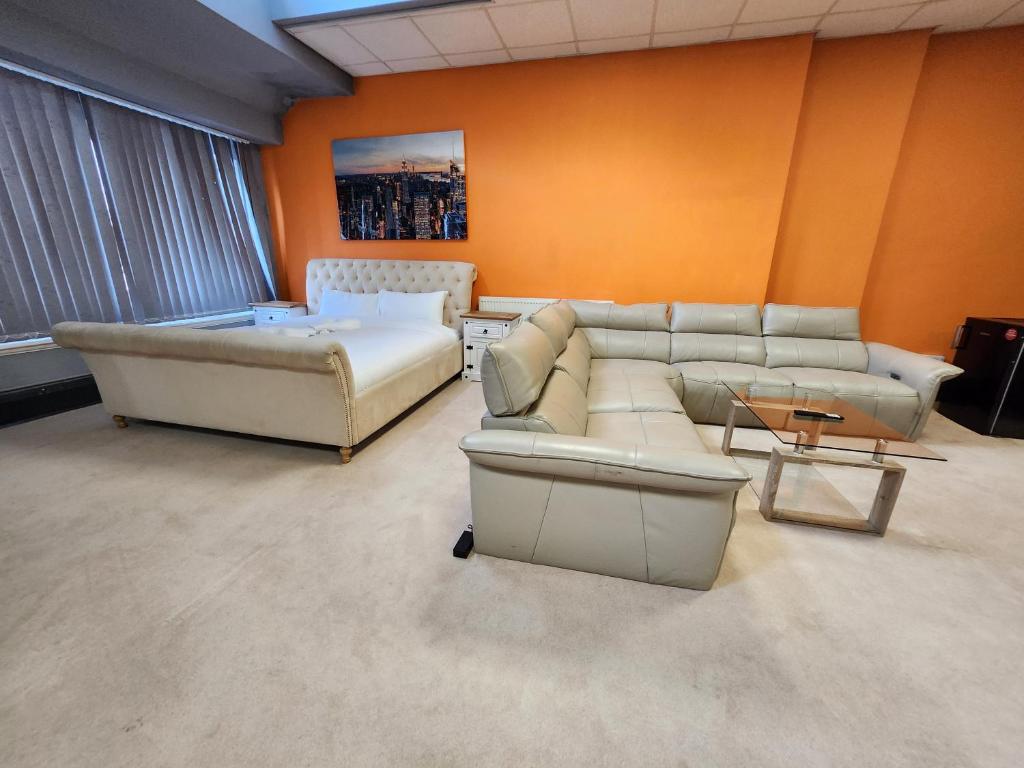 Bessemer Rooms - Deluxe Double Room