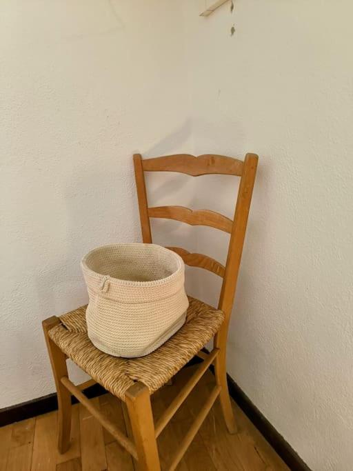 Romantic Apartment Sonvico - Resim 9