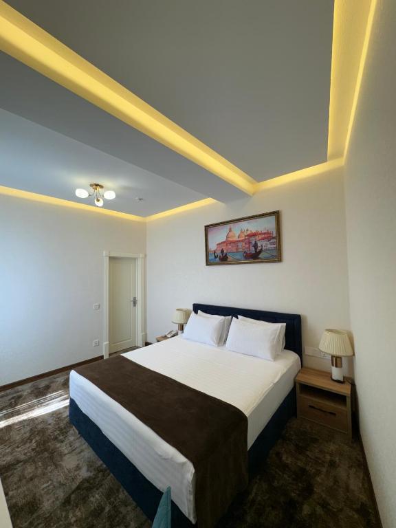 Garnet Mir Hotel - 套房