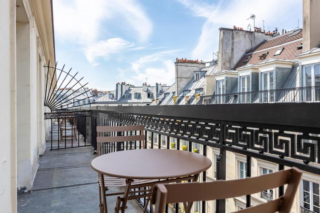 Le Monsieur By Sweett