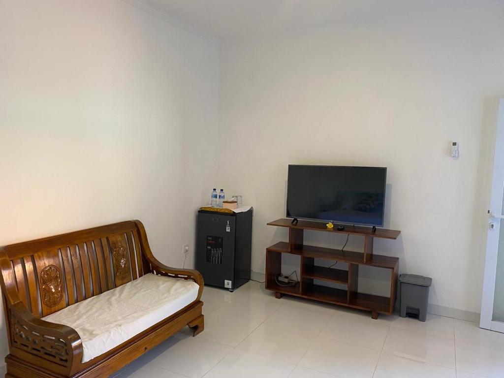 Manis Guest House - 5