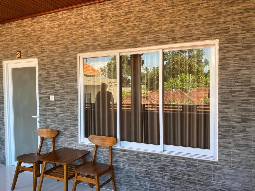 Manis Guest House - 6