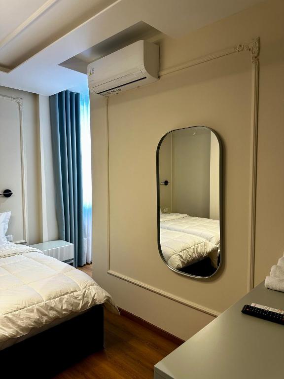 Sky View Hotel & Restaurant - Chambre Twin Standard Avec Vue Sur La Montagne