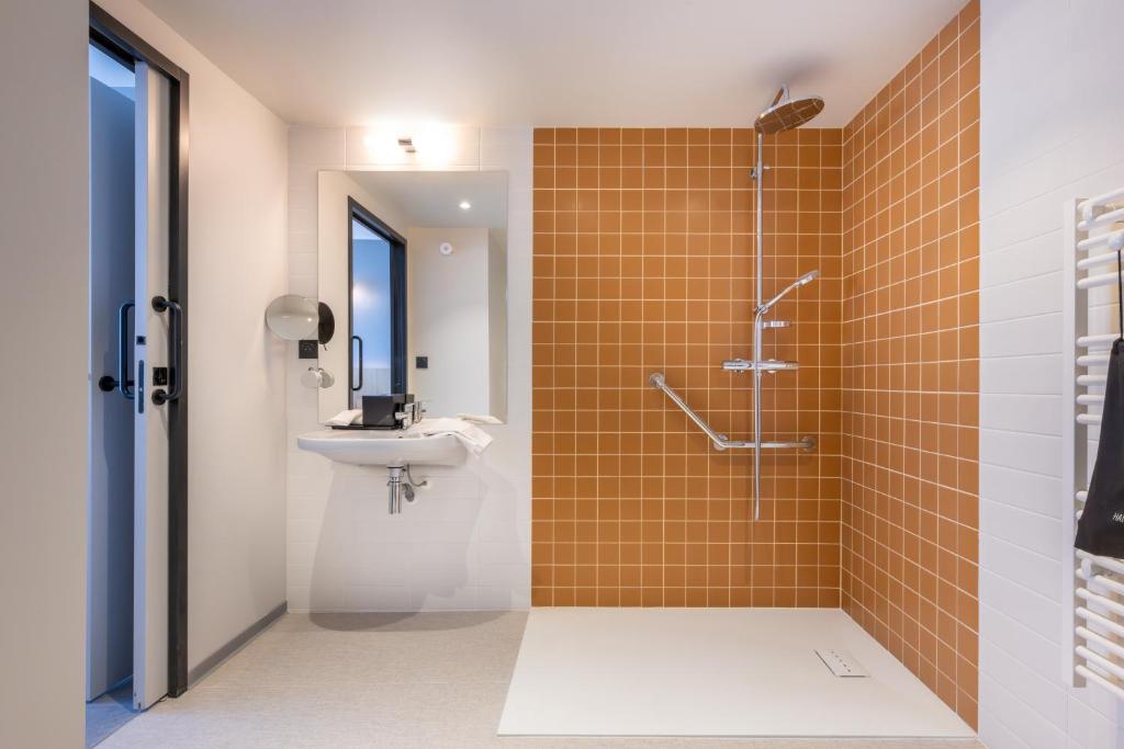 Sevenline Purpan Toulouse - Resim 12