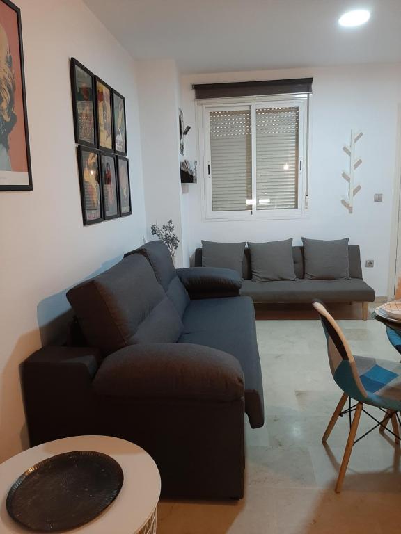 Posedenie v ubytovaní Selecta Apartamento con piscina en Calle Juzgado