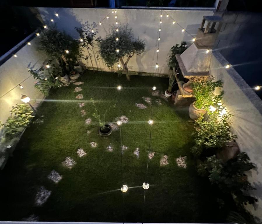 A garden outside Grace dell'isola dei Coralli